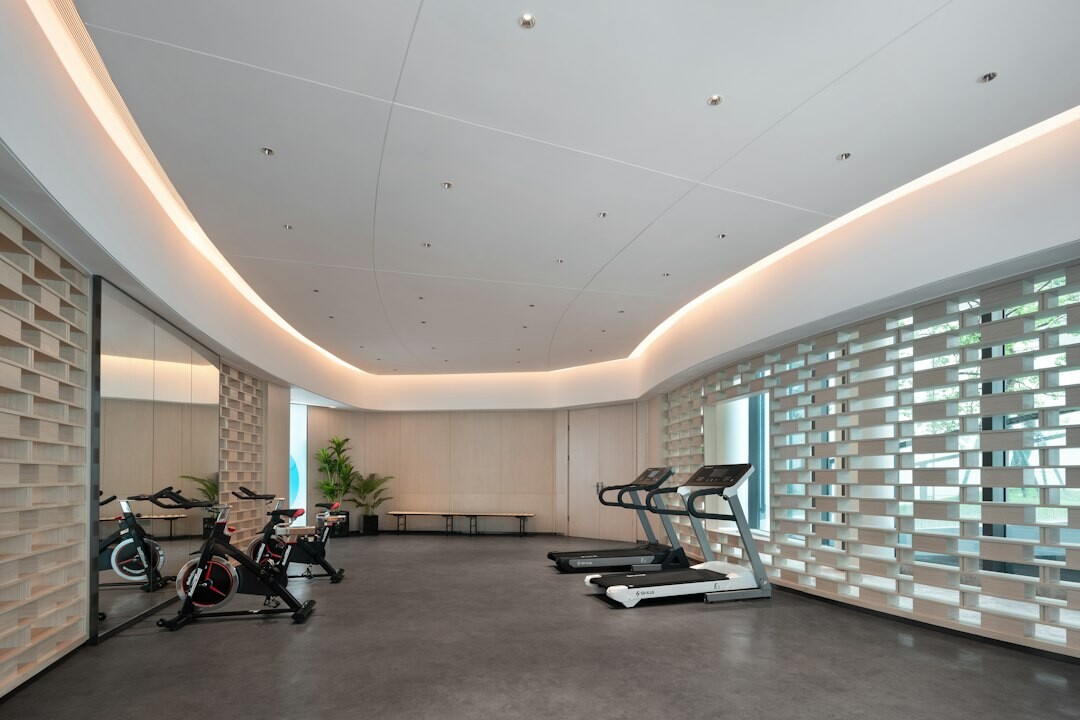 luxury home gym equipment
