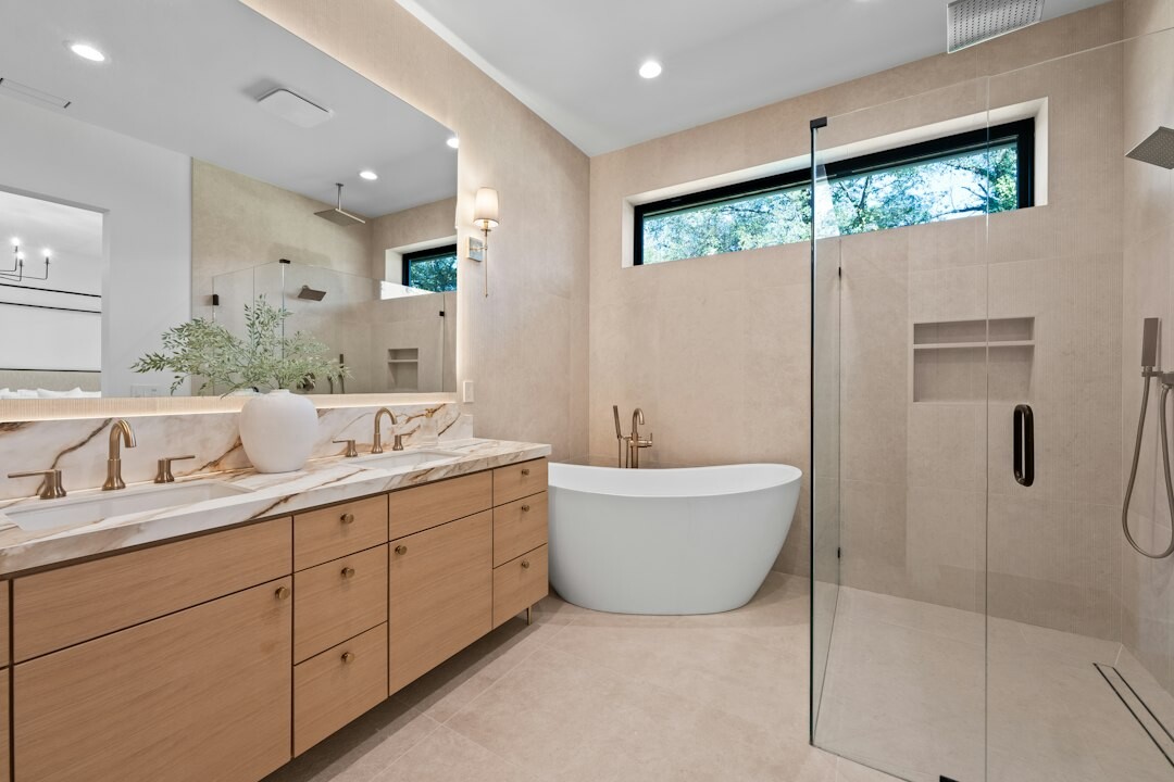 celebrity bathroom luxury